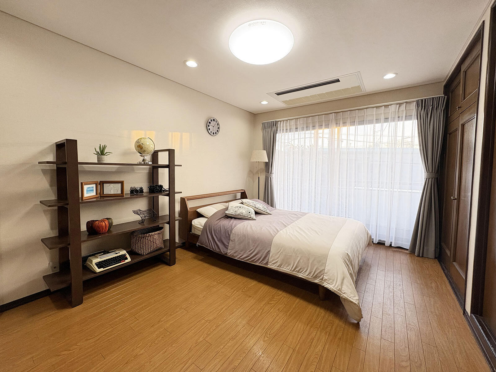 洋室B(9畳)　　ベッドサイズ：ダブル